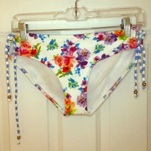 NWOT Delia*s Floral Bottom w/ Striped Side Tie